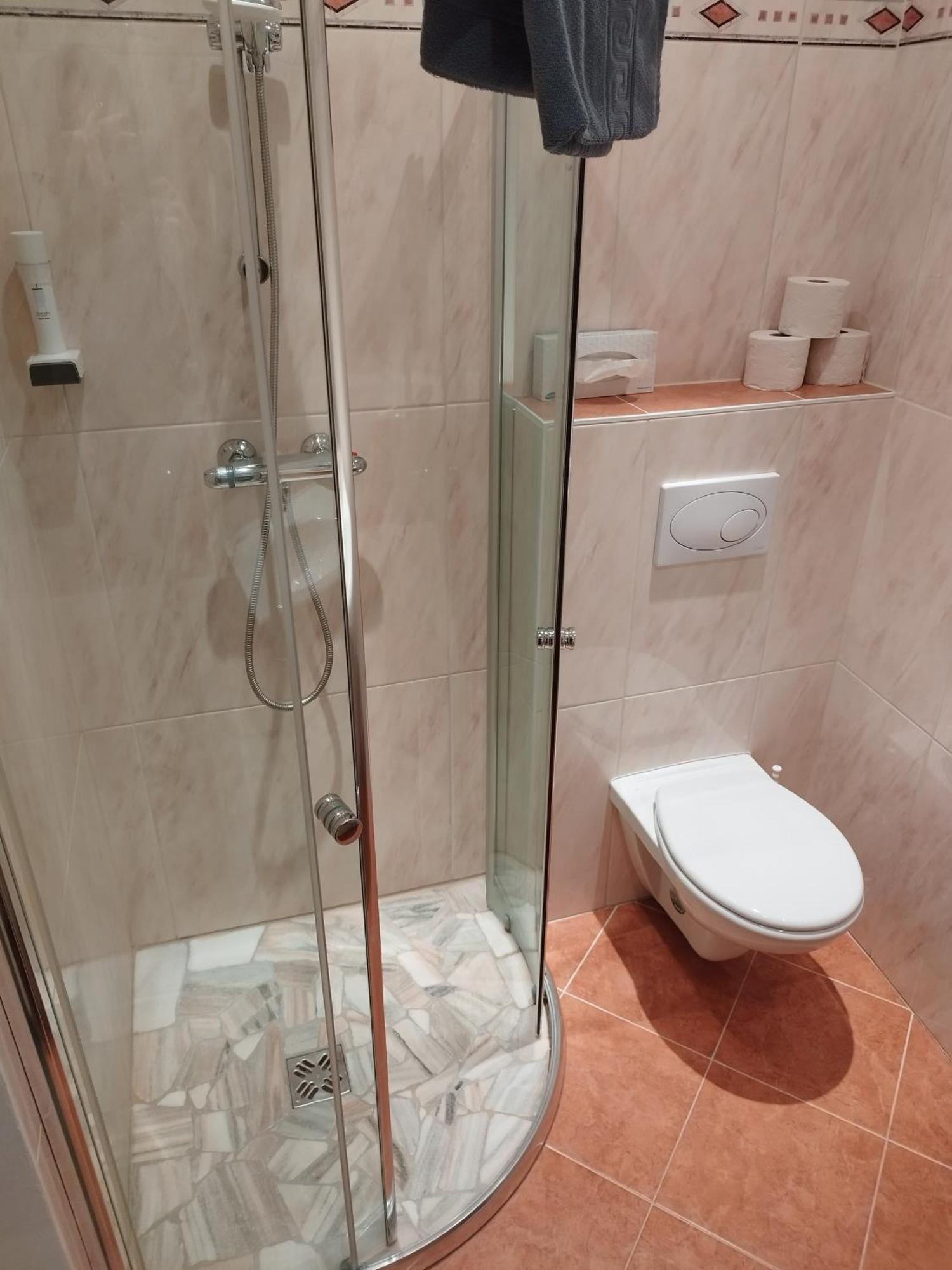 Hotel Pension Kandolf Тамсвег Екстериор снимка